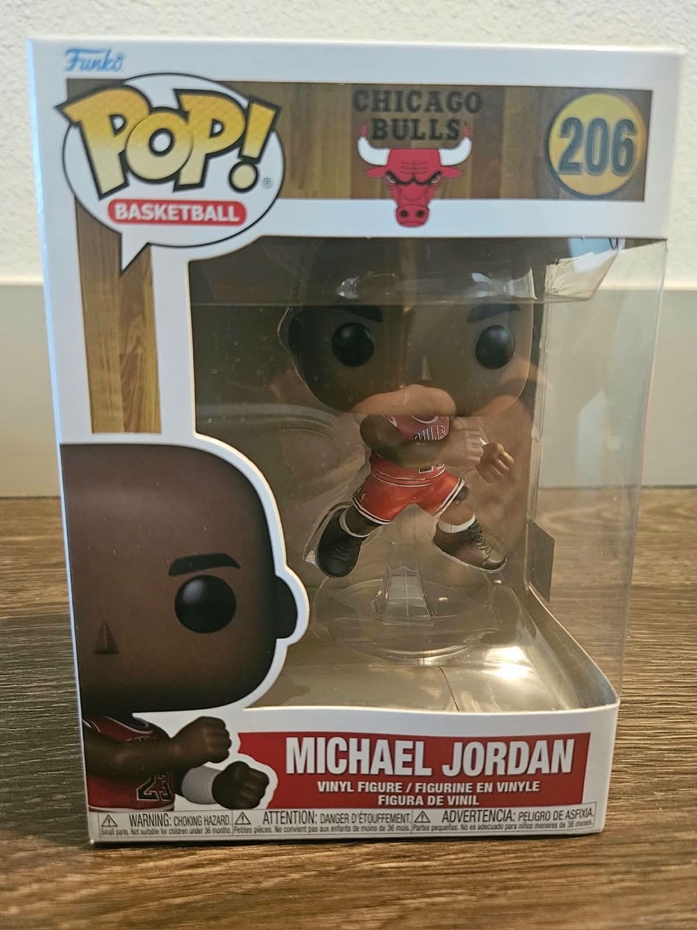 Michael Jordan Funko Pop/ Chicago Bulls/#206 new/Original packed.